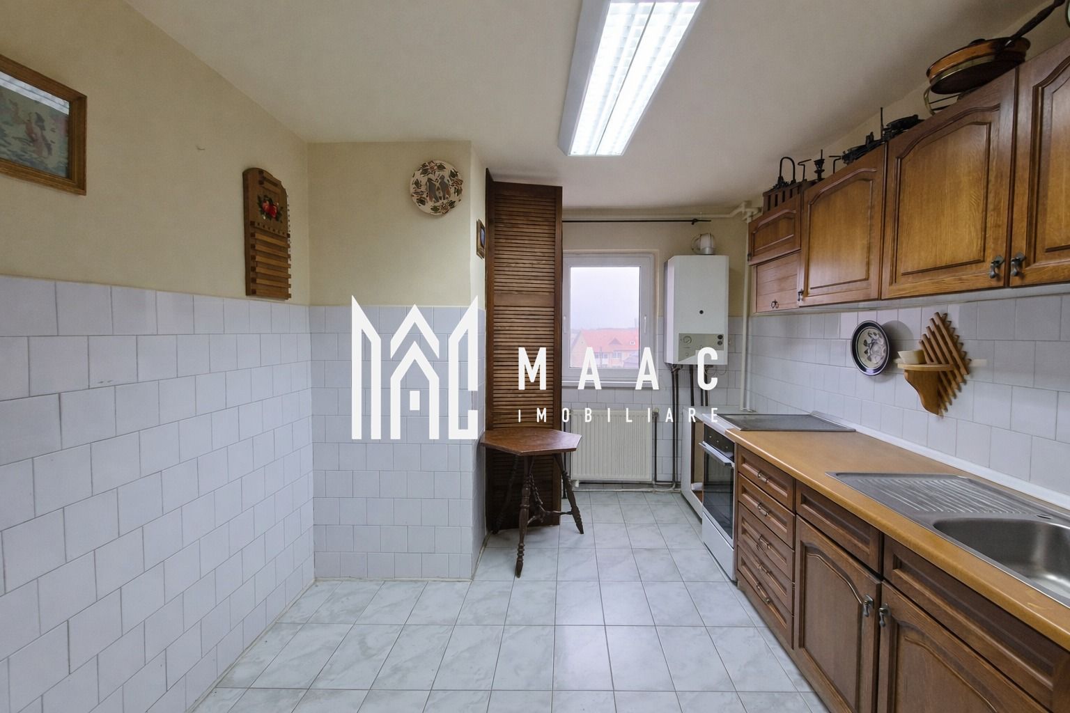 Apartament 4 Camere | 2 bai | 2 balcoane | Pivnita | Central - Poză 8