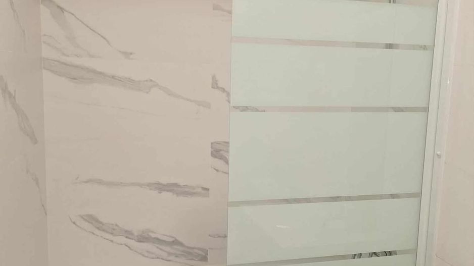 GARONIERA PARCUL CAROL , CENTRALA PROPRIE,  LOC DE PARCARE , MOBILATA - Poză 8