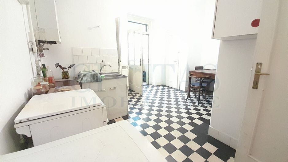 Apartament 2 camere in bloc tip vila,  strada Horea! - Poză 10