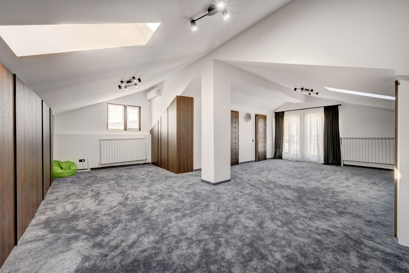 Casa Impecabila + Individuală + Decomandată in Prelungirea Ghencea ! - Poză 26