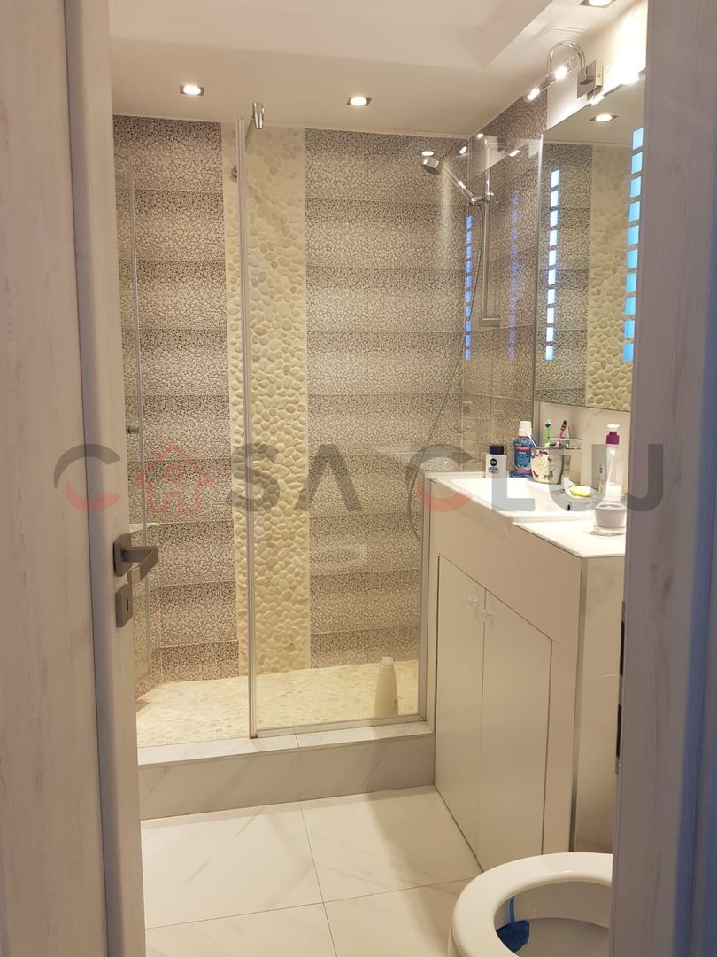 2 camere decomadate, etaj interemdiar, zona Fsega Iulius Mall - Poză 6