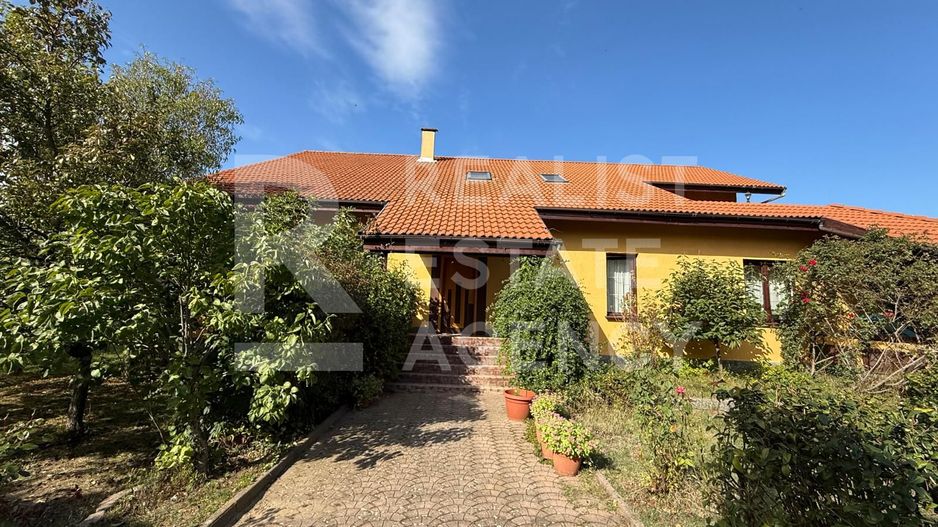 Vânzare, casă individuală, 7 camere, Ghiroda - Poză 1