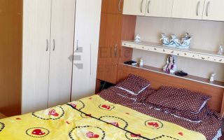 Apartament 3 camere de vanzare | Zona Piata Rogerius - Poză 2