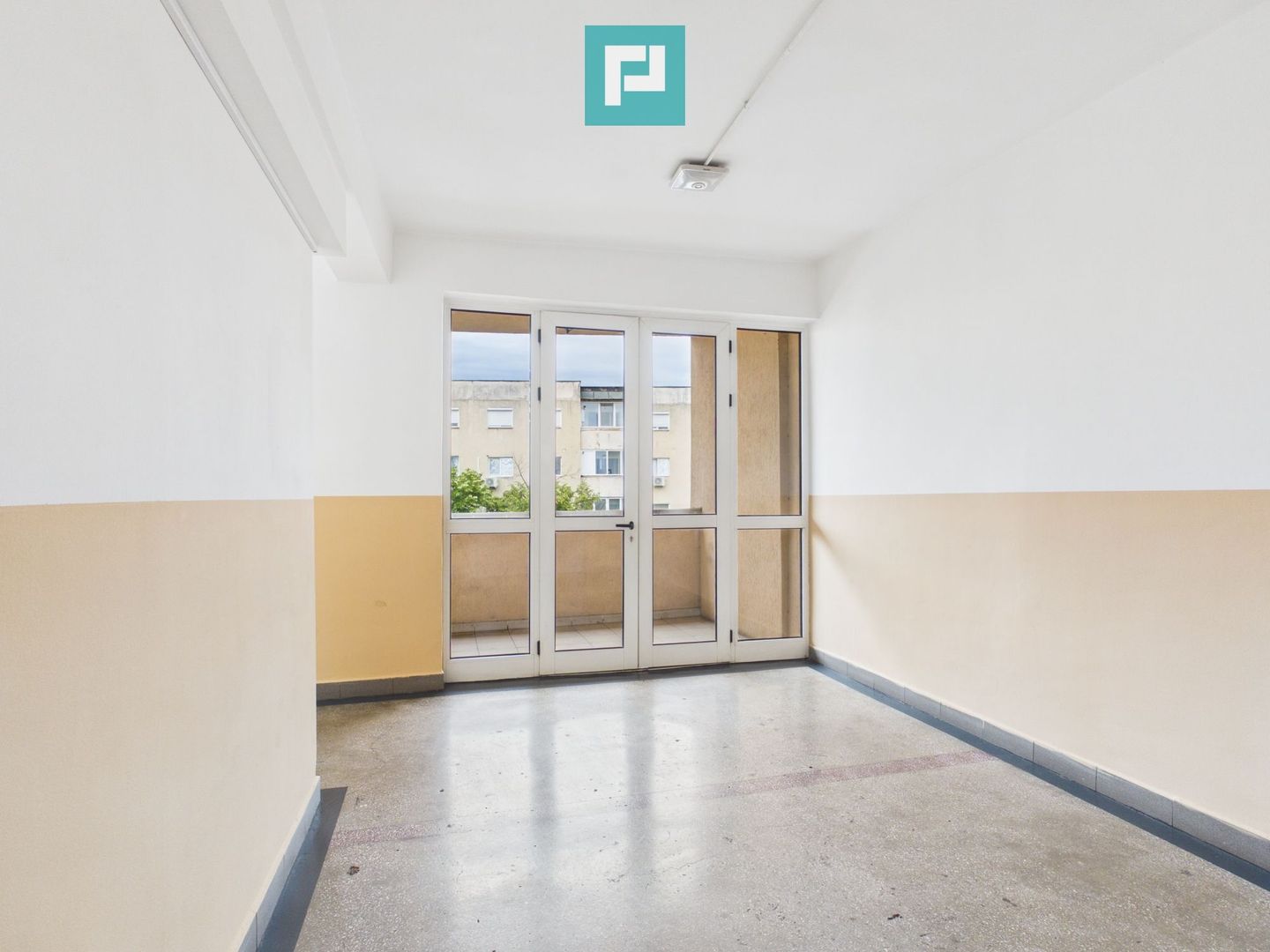 Garsonieră pentru investiții zona Uta - Poză 3
