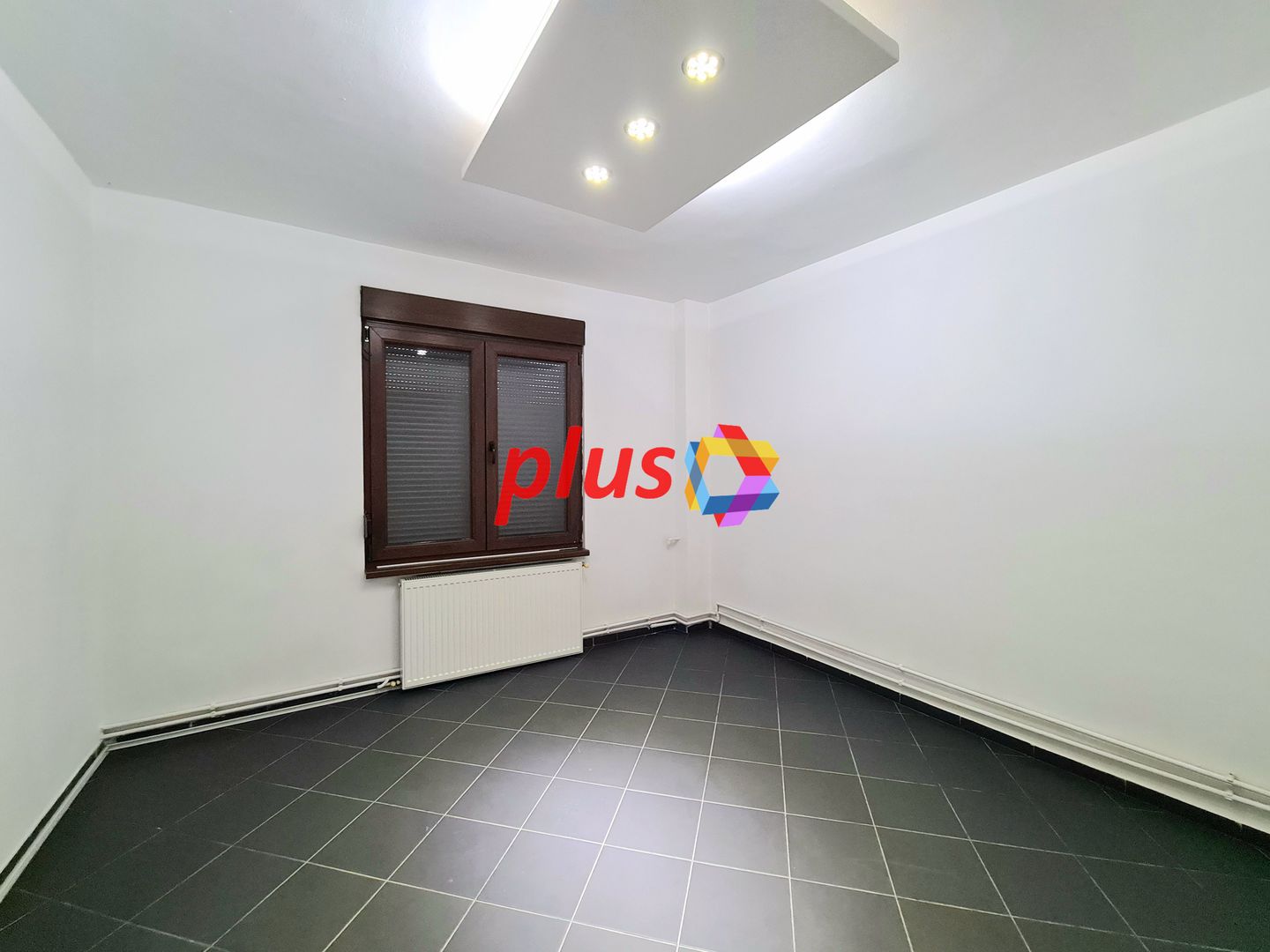 Spatiu birouri de vânzare, investiție, Brasov - 70 mp  # Plus - Imo. ro - Poză 7