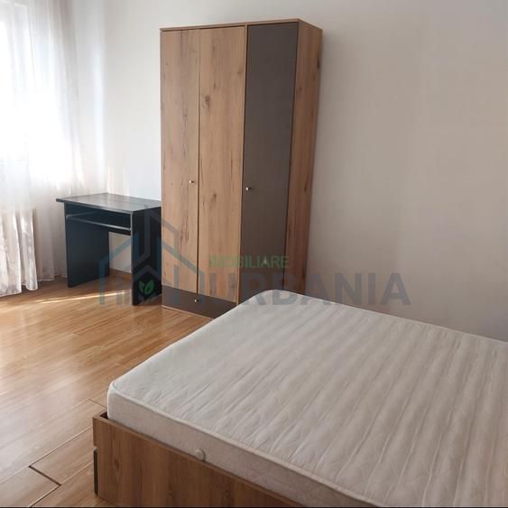 Închiriez apartament alexandru cel bun - Poză 1