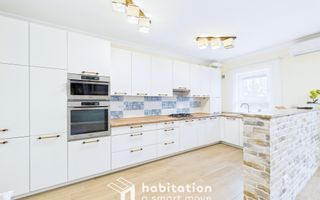 Apartament spațios cu curte și garaj – confortul unei case moderne - Poză 7