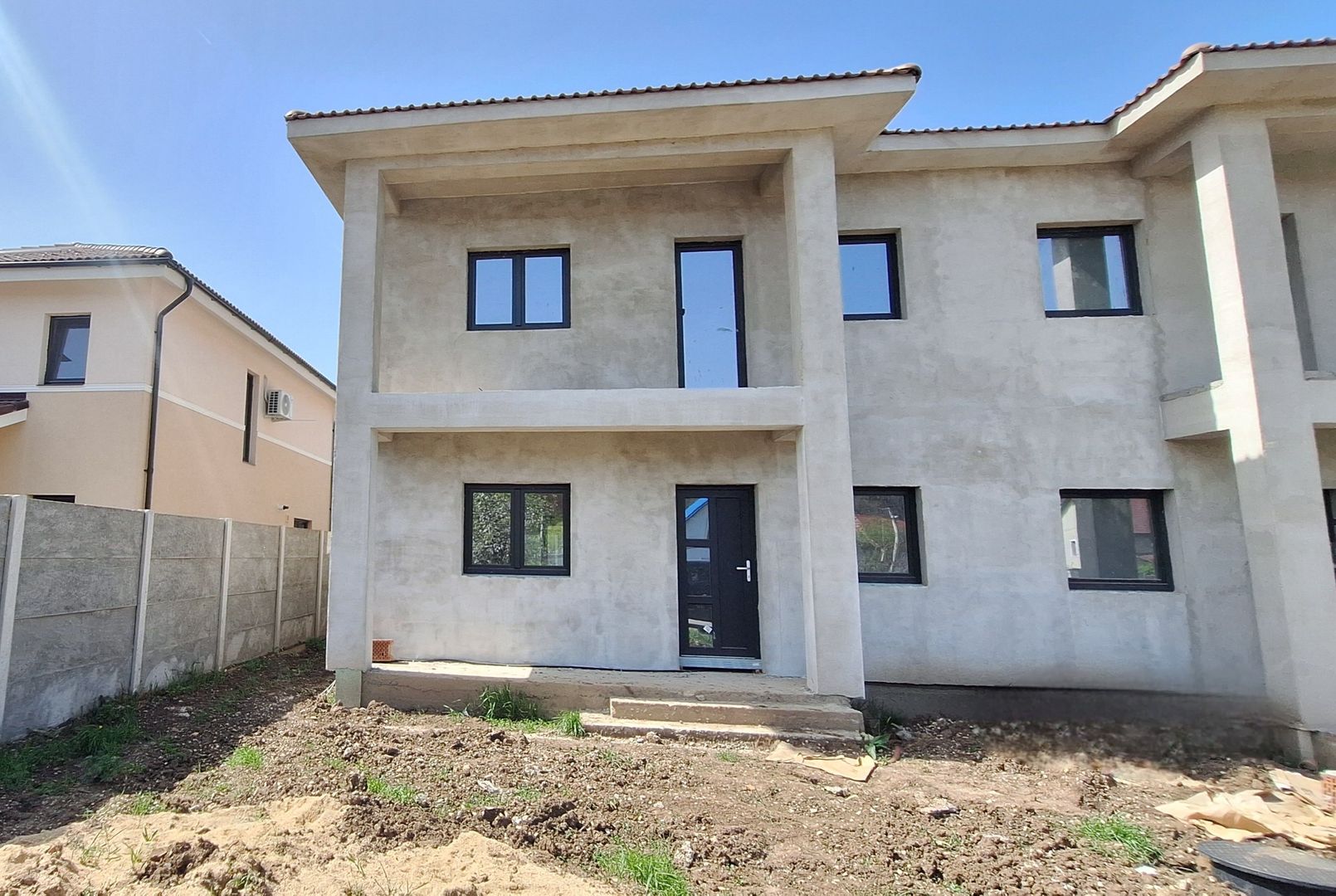 Duplex cu 4 camere si teren generos - Padurea Verde - Poză 1