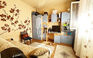 Apartament 2 camere de vanzare in zona Rogerius, Oradea - Poză 2
