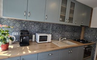 Vand apartament cu 2 camere in Cornisa, et. intermediar, lift nou - Poză 8