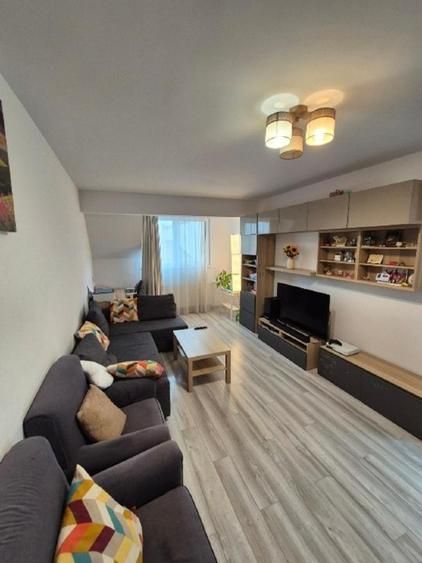 De Vanzare Penthouse 3 Camere +Terasa 51mp, DrumulTaberei - Poză 2