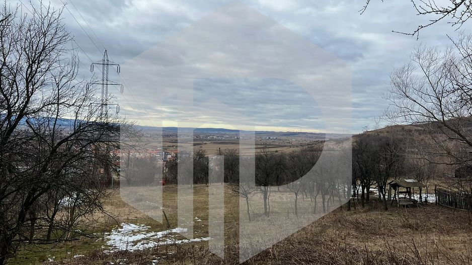 Teren intravilan/ zona Gusterita. Priveliste superba. Ideal investitie - Poză 2