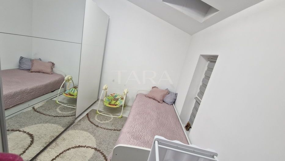 Casă înșiruită cu 4 camere, finisată și mobilată – Zona Terra - Poză 1