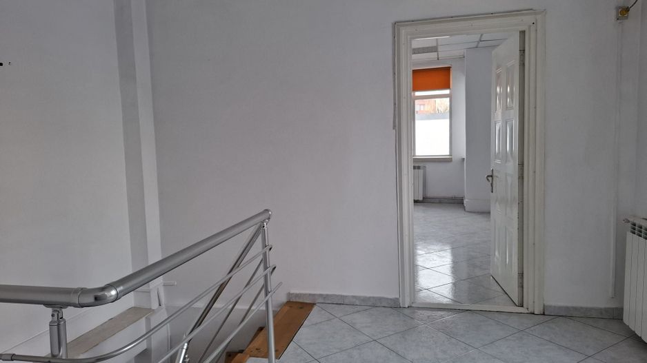 URGENT!, libera, rezidential/birou/comercial, 2 intrari, NEGOCIABIL - Poză 15