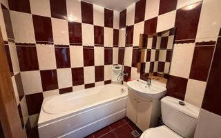 De vânzare apartament 2 camere decomandat – zona Liceului Sportiv - Poză 5