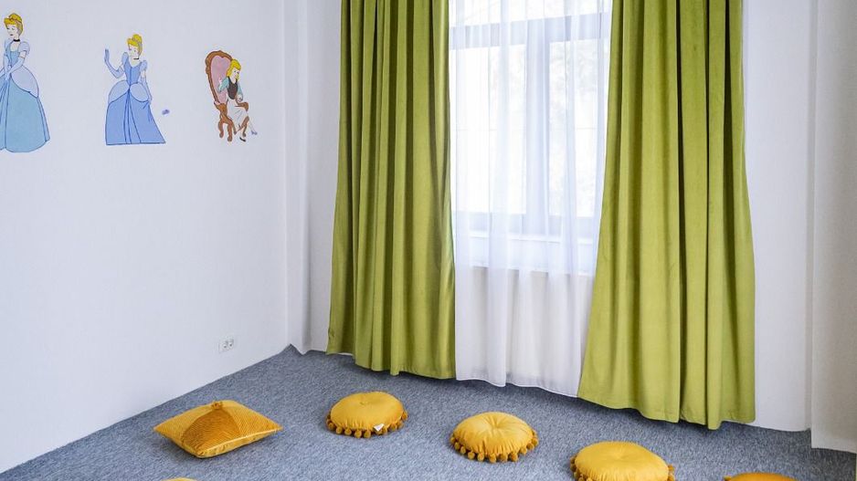 Vila de inchiriat | pretabil gradinita sau after school| Parcul Carol - Poză 3