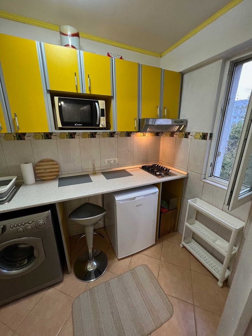 GARSONIERA METROU ZONA VICTORIEI - Poză 5