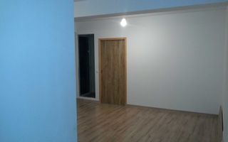 Apartament cu 2 camere finisat, cu balcon, zonă accesibilă. - Poză 1