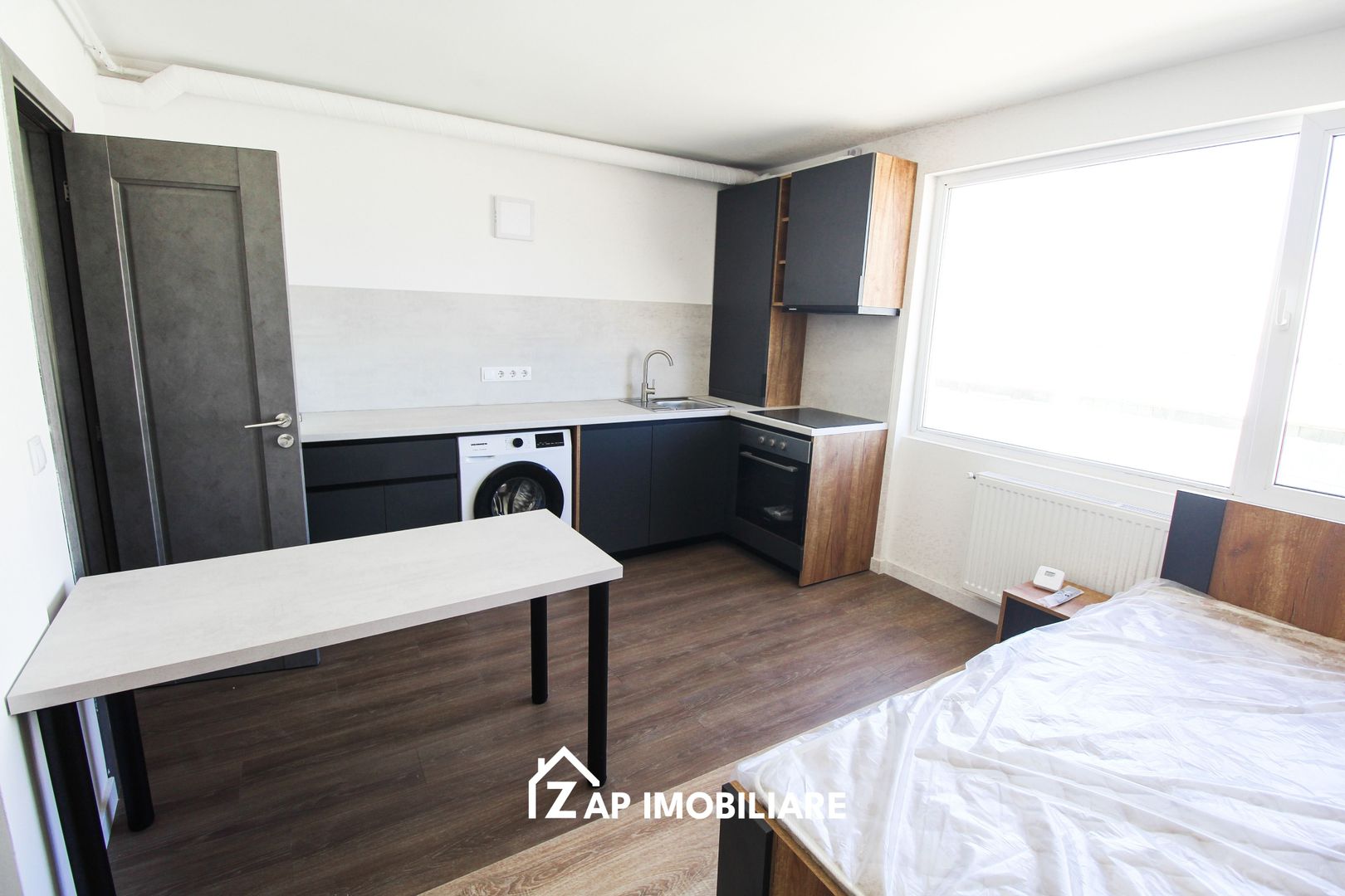 Apt 1 camera - 25 mp - Modern - Prima inchiriere - Poză 2