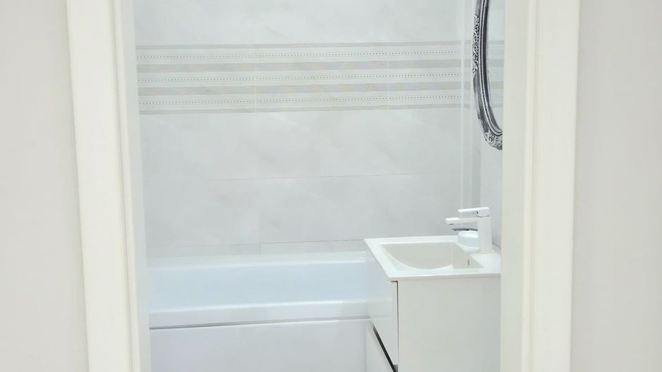 Apartament 3 camere – Prima închiriere – zona Dacia - PARCARE - Poză 3