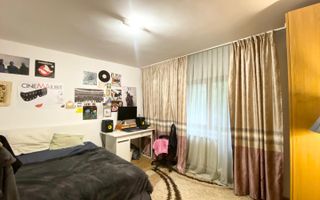 DE VANZARE APARTAMENT SPATIOS 4 CAMERE | 2 BALCOANE | ZONA SEBASTIAN - VULCAN - Poză 7