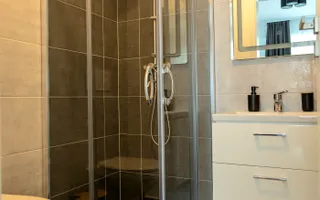 Oferim spre inchiriere apartament cu 3 camere, totul Nou, zona Lipovei,Bloc Nou - Poză 19