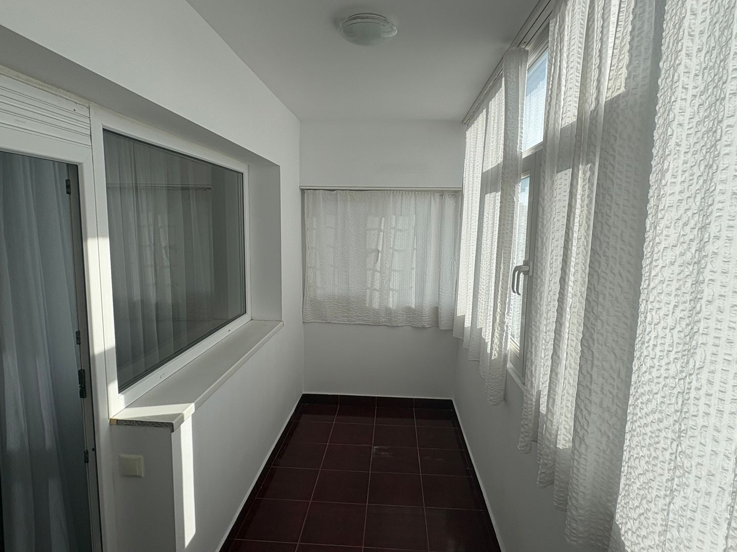 Apartament cu 3 camere - Centrală proprie- Drumul Taberei - Mall Plaza - Poză 21