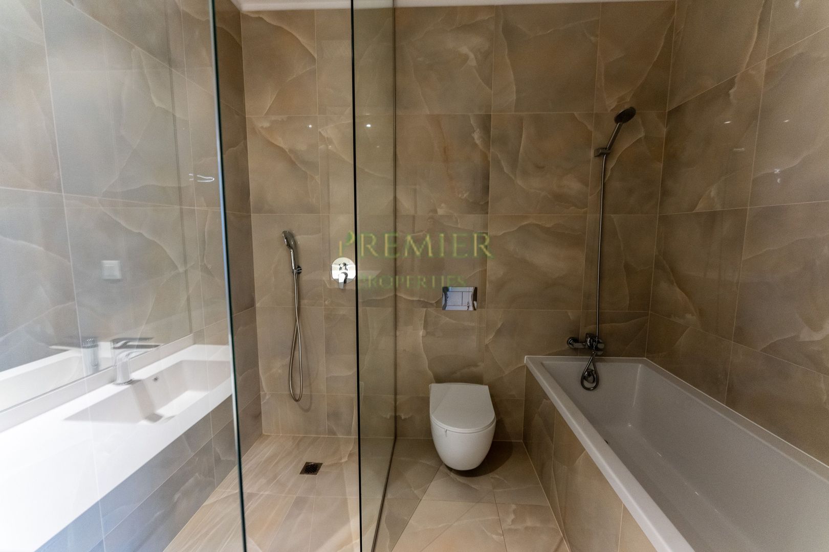 Apartament 2 camere de lux One Verdi Park complet mobilat loc parcare inclus - Poză 19