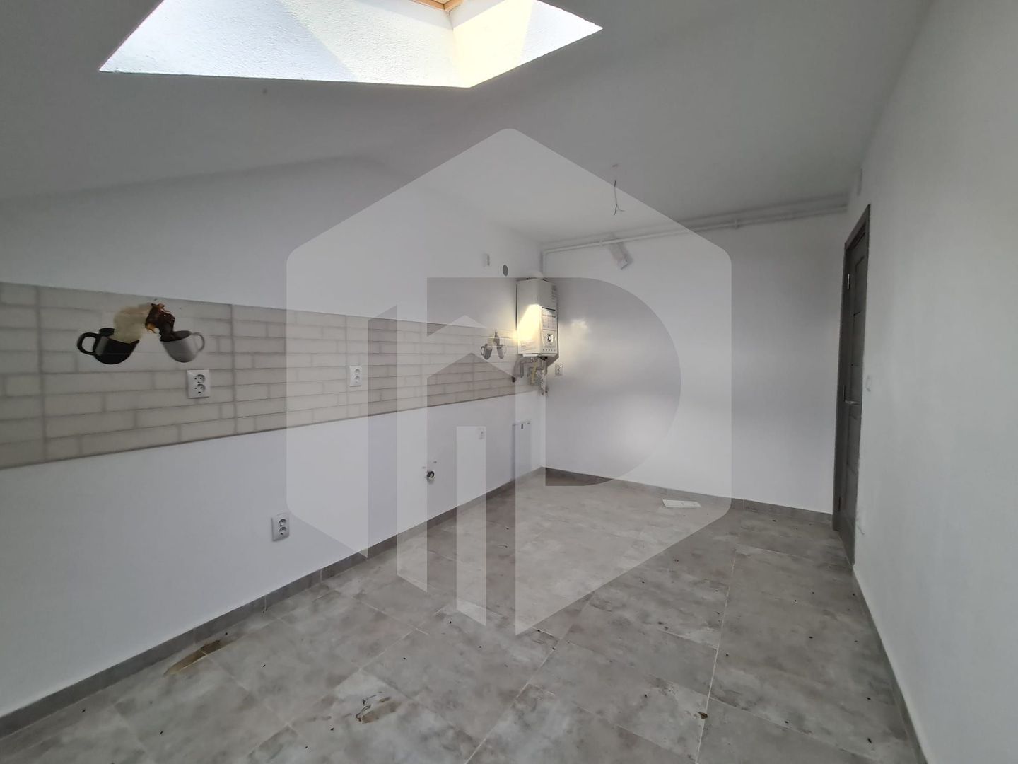 La ALB | Apartament 3 Camere | DECOMANDAT | Sos. Alba Iulia Turnisor - Poză 9