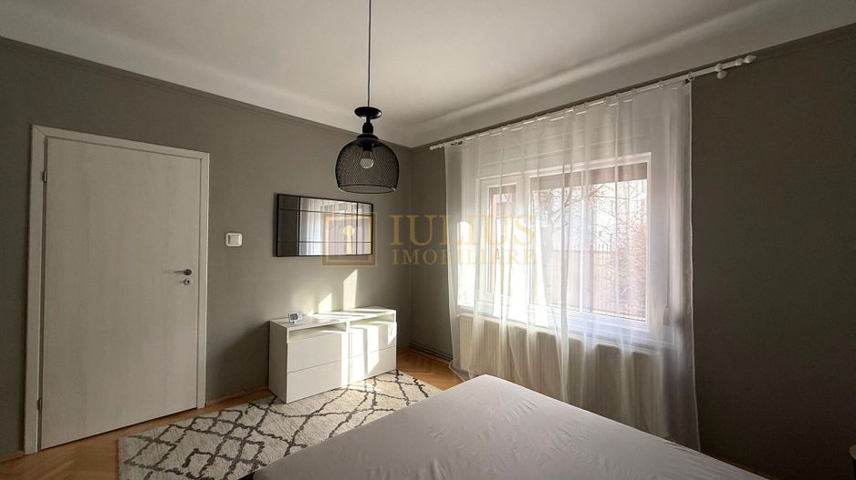 Central, 2 camere, curte, centrala proprie, pet-friendly. - Poză 3