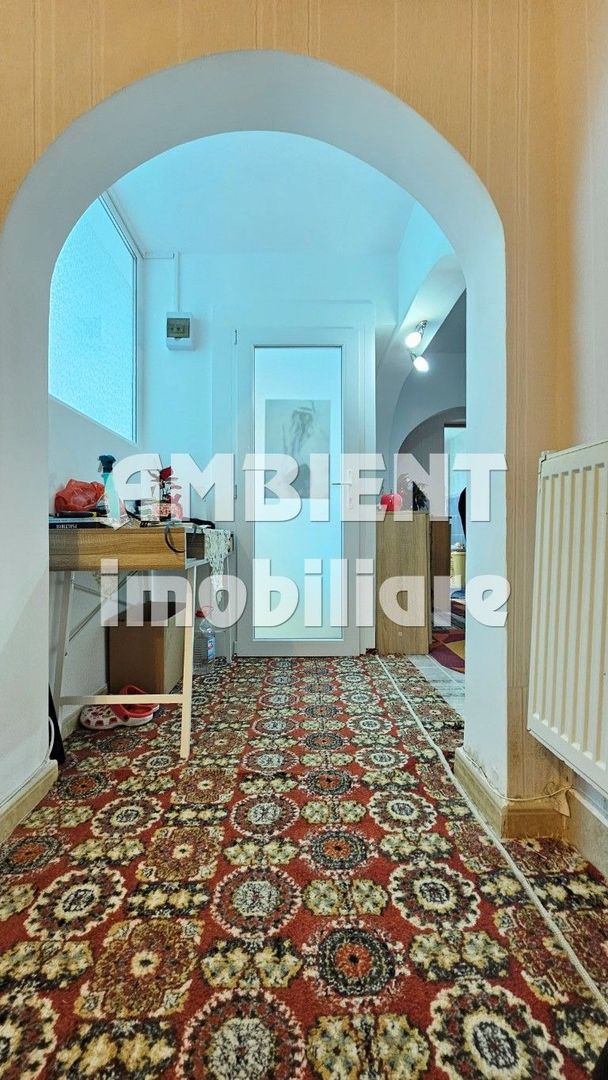 Apartament 4 camere, spatiu comercial, zona CARTIER; - Poză 12