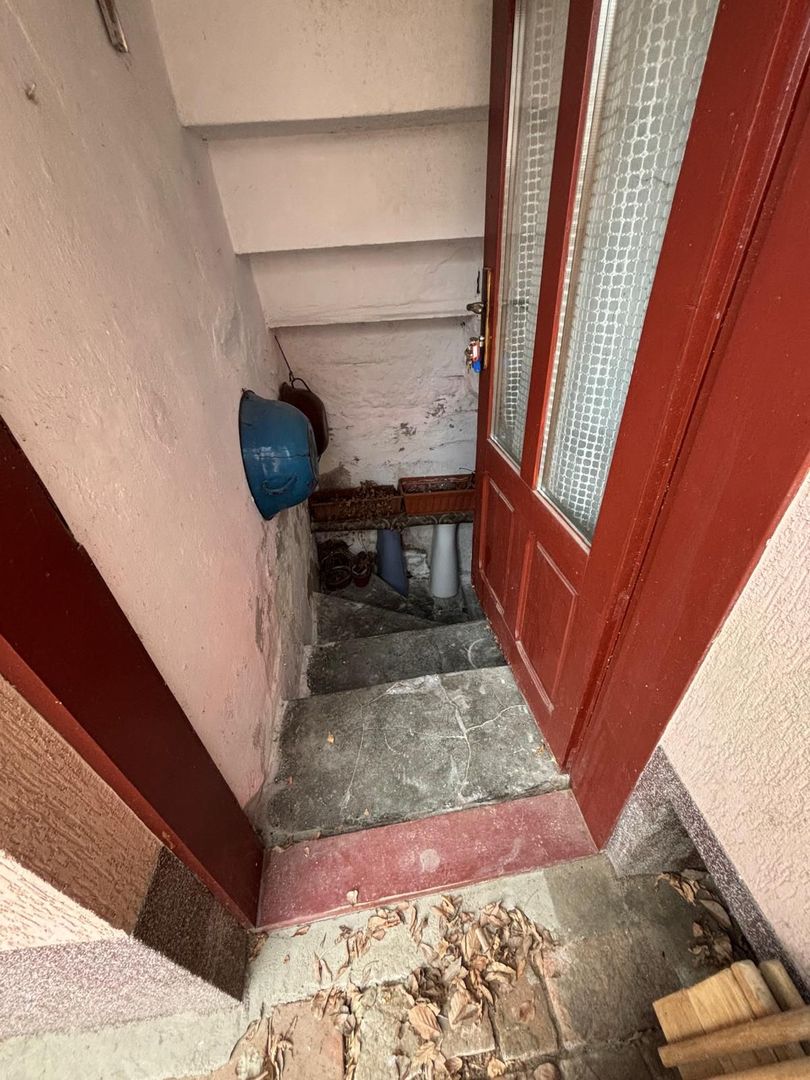 Casa pe parter cu acces auto - Poză 10