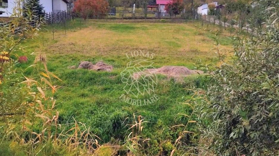 Teren intravilan 1200 mp-ideal casa-investitie-Zona Izvorul Rece - Poză 2