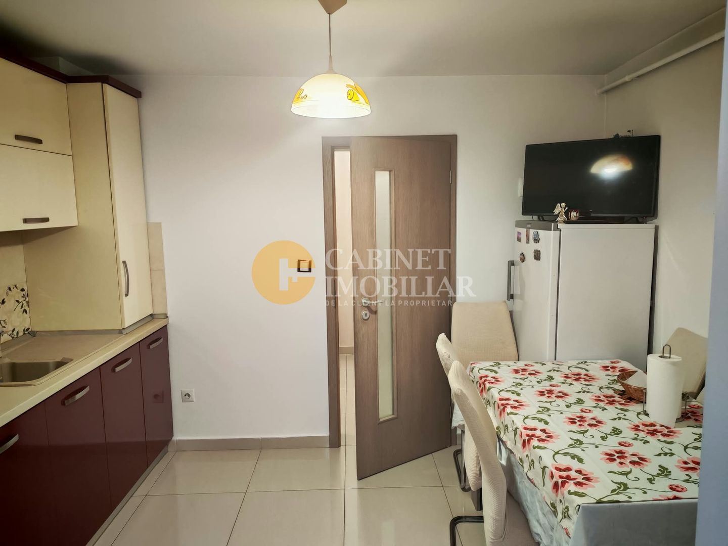 4 camere decomandat - 94 mp - 2 balcoane - Complet renovat - Nicolina 2 - Poză 7