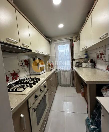 3 Camere Renovat - Etaj 2 - Zona Alexandru Cel Bun - Poză 5