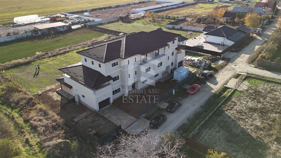 Case cu suflet – 455 mp utili + teren 1.000 mp Cernica-Bălăceanca - Poză 3