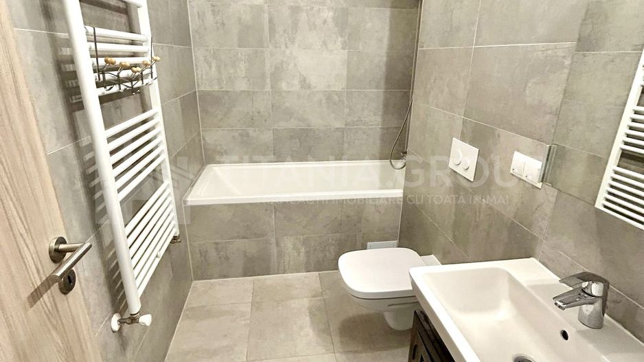 Apartament 3 camere decomandat, 2 bai, parcare, boxa, Kasper Coresi - Poză 9