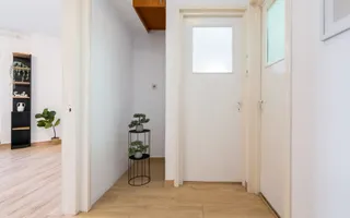 COMISION 0% - Garsoniera luminoasa Bd. Decebal - Piata Alba Iulia - Poză 12