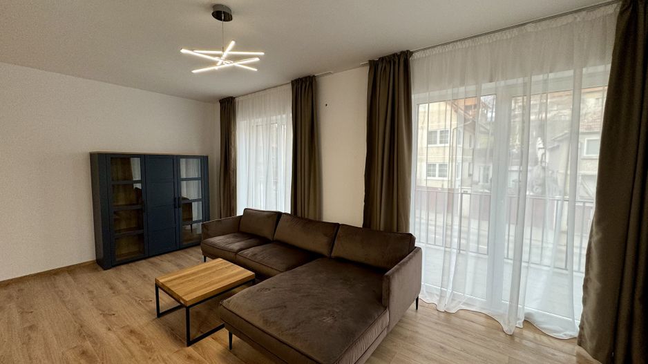 Apartament 3 camere nou | Sfantul Gheorghe zona centrala - Poză 2