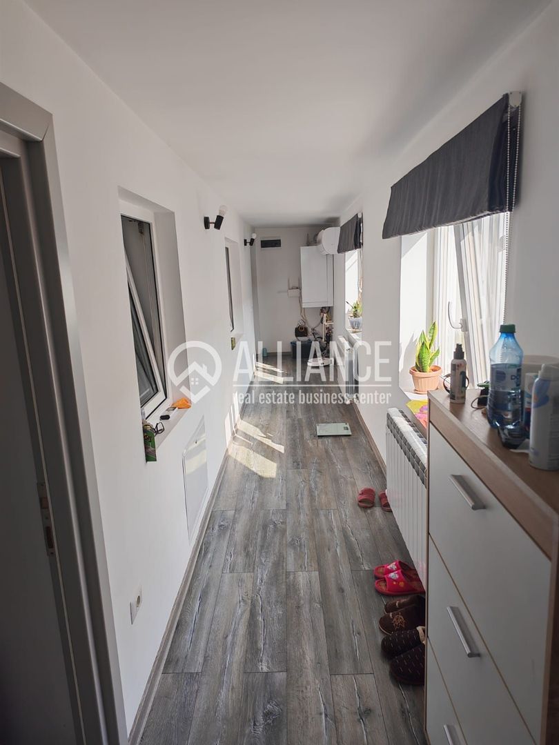 OVIDIU (Cod 01) Casa eleganta complet mobilata „la cheie” - Poză 22