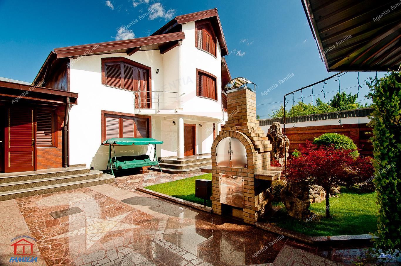 Vanzare vila clasica amenajata in stil Baroc situata in Galati - Poză 10