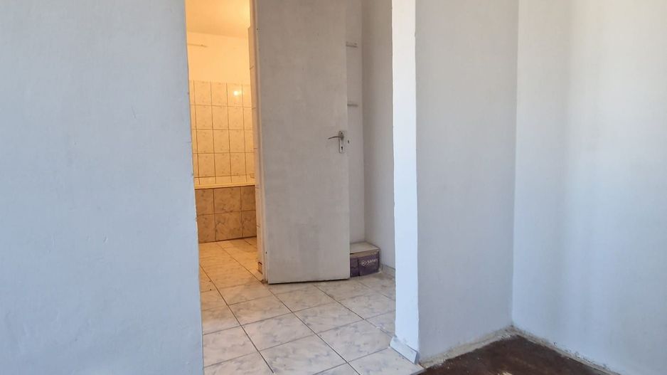 Apartament 2 camere- sector 5 - Poză 3