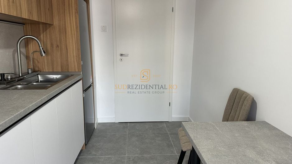 De închiriat 2 camere, Vienna Parkside, Mobilat + Parcare - Poză 4