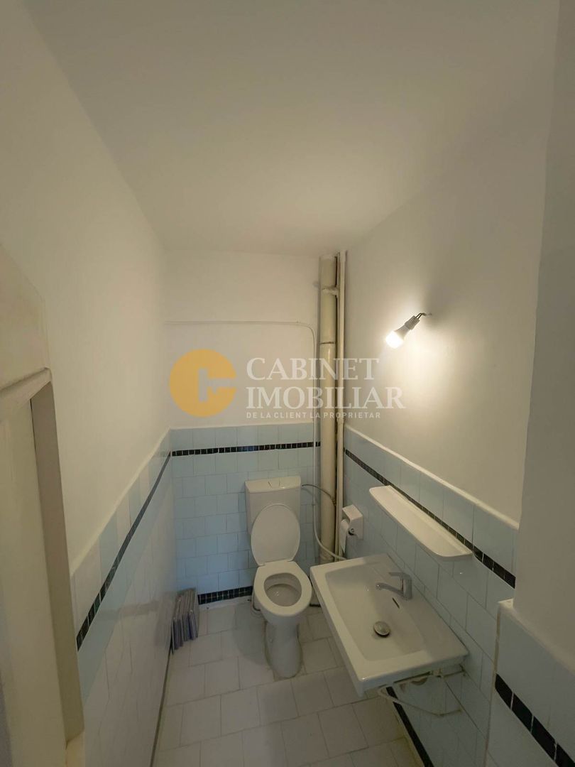 4 camere decomandat - 79 mp - Zona Galata - Poză 10