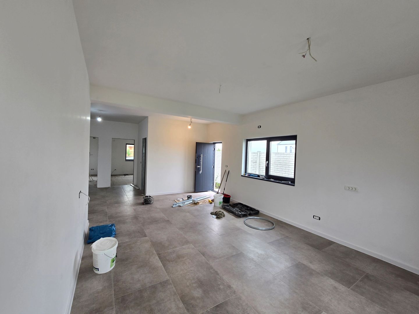 1/2 Duplex pe parter,predare la cheie  , 3 dormitoare, Zona Metro 2, Comision 0% - Poză 4