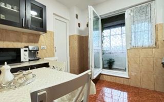 Apartament cu 4 camere, 2 balcoane, zona Mărăști, lângă Iulius Mall. - Poză 5