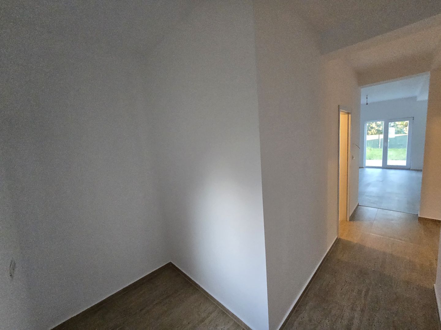 Sanandrei, Drum Asfaltat, Teren Generos, Buc Separata, 3 Dor, 2 Bai, dressing - Poză 13