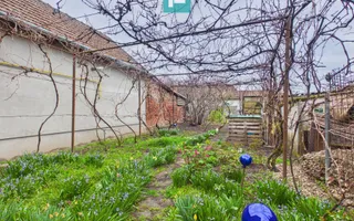 Casă 2 corpuri și 5 camere ultracentral în Curtici - Poză 18