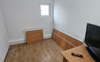 Spatiu comercial/camere cazare - 7 camere 135 mp Baicoi Prahova! - Poză 13