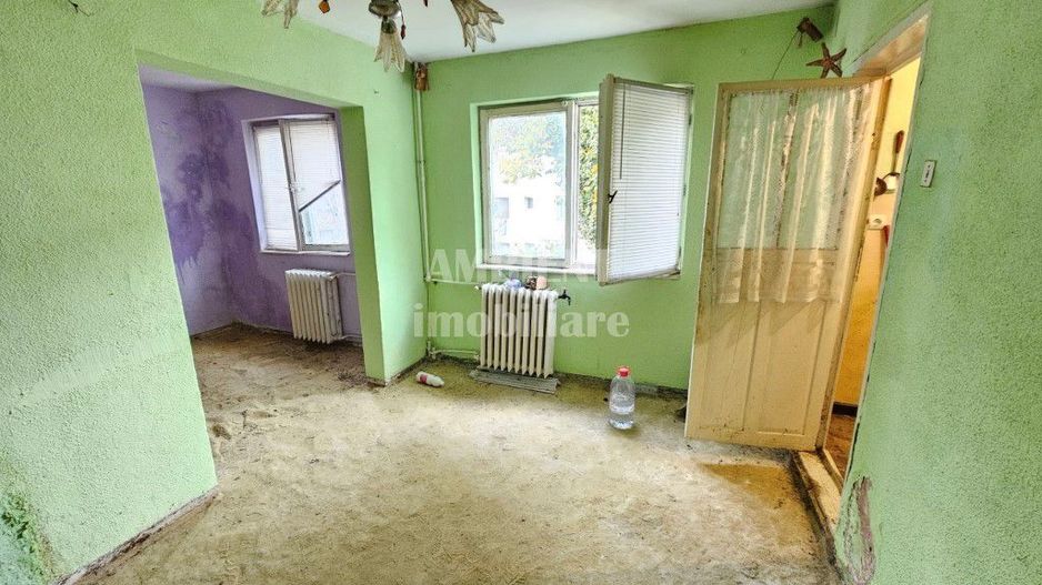 Apartament 3 camere, în renovare, zona Avântului; - Poză 1